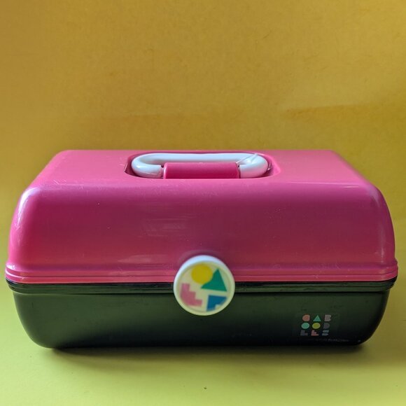 Vintage 90s Caboodles Makeup Case Pink & Black Geometric Logo Plastic Train Case - Picture 1 of 9